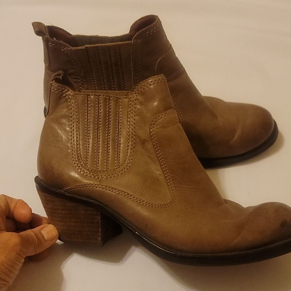 Luxury Rebel Brandon booties size 38.5
